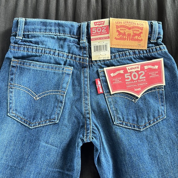 Levi’s Regular Taper Jeans - Picture 4 of 4